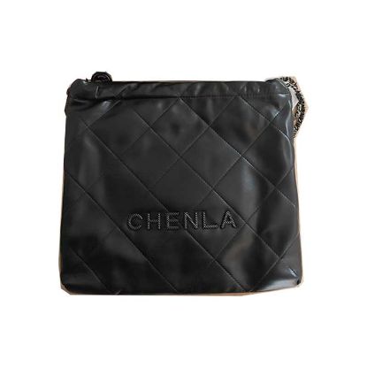 تصویر  کیف چرم وارداتی طرح شنل (Chanel)